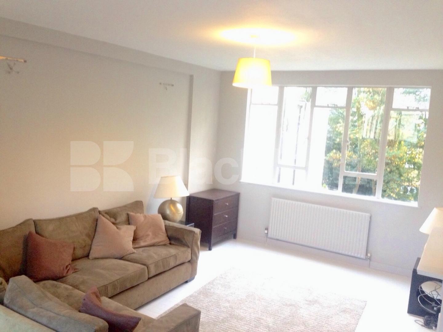 			NEW INSTRUCTION (INCLUDING COUNCIL TAX, WATER,BROADBAND), 2 Bedroom, 1 bath, 1 reception Apartment			 Thurleigh Court, Nightingale Lane, Clapham South 